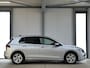 Volkswagen Golf 1.5 TSI Life 130 pk | Acc | Led | Navi | Winter pack |