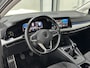 Volkswagen Golf 1.5 TSI Life 130 pk | Acc | Led | Navi | Winter pack |
