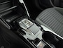 Peugeot e-2008 EV Active 50 kWh | 1ste eigenaar | Apple CarPlay | Cruise control | LED verlichting | Climate control |