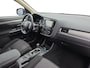 Mitsubishi Outlander 2.0 Business Edition | 7-persoons | Goed onderhouden! | Automaat | Trekhaak (1600kg trekgewicht) | Achteruitrijcamera | Cruise Control | 12 maanden garantie