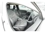 Volvo V40 2.0 T3 R-Design LED/Stoelverw./Cruise/Clima/PDC