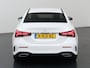 Mercedes-Benz A-klasse 180 AMG Line | Night | Widescreen | Stoelverwarming | Achteruitrijcamera | Sfeerverlichting |