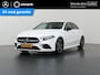Mercedes-Benz A-klasse 180 AMG Line | Night | Widescreen | Stoelverwarming | Achteruitrijcamera | Sfeerverlichting |