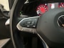 Volkswagen Golf 1.0 eTSI DSG Life Business Alcantara Parkeersensoren Navigatie