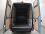 Mercedes-Benz Sprinter 317 CDI L2 H2 Pro | 3.500kg Trekgewicht | 3 zits | Leder | Achteruitrijcamera | Vloer en Wand | Stoelverwarming |