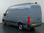 Mercedes-Benz Sprinter 317 CDI L2 H2 Pro | 3.500kg Trekgewicht | 3 zits | Leder | Achteruitrijcamera | Vloer en Wand | Stoelverwarming |