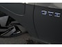Volkswagen Golf 1.5 GTE 272pk eHybrid | Panoramadak | Trekhaak | Head-up Display | Camera | Adaptive Cruise |