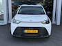 Toyota Aygo X Hybrid 115 play Hybride | Automaat | Airco | Parkeercamera | Apple/Android carplay