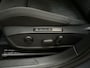 Volkswagen Golf Variant 1.5 eTSI DSG Life Business Alcantara Stoelverwarming Camera Sfeerverlichting