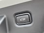 Hyundai Ioniq 5 Connect 77.4 kWh / SOH 98% / Fabrieksgarantie tot 12-2029 / Trekgewicht 1600 kg / CCS snelladen / All season banden / Stuur- Stoel & Achterbank verwarming / Warmtepomp / Achteruitrijcamera / Elektrische achterklep / Apple Carplay Android Auto /