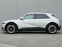 Hyundai Ioniq 5 Connect 77.4 kWh / SOH 98% / Fabrieksgarantie tot 12-2029 / Trekgewicht 1600 kg / CCS snelladen / All season banden / Stuur- Stoel & Achterbank verwarming / Warmtepomp / Achteruitrijcamera / Elektrische achterklep / Apple Carplay Android Auto /