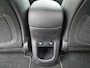 Hyundai Ioniq 5 Connect 77.4 kWh / SOH 98% / Fabrieksgarantie tot 12-2029 / Trekgewicht 1600 kg / CCS snelladen / All season banden / Stuur- Stoel & Achterbank verwarming / Warmtepomp / Achteruitrijcamera / Elektrische achterklep / Apple Carplay Android Auto /