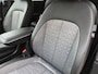 Hyundai Ioniq 5 Connect 77.4 kWh / SOH 98% / Fabrieksgarantie tot 12-2029 / Trekgewicht 1600 kg / CCS snelladen / All season banden / Stuur- Stoel & Achterbank verwarming / Warmtepomp / Achteruitrijcamera / Elektrische achterklep / Apple Carplay Android Auto /
