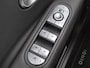 Hyundai Ioniq 5 Connect 77.4 kWh / SOH 98% / Fabrieksgarantie tot 12-2029 / Trekgewicht 1600 kg / CCS snelladen / All season banden / Stuur- Stoel & Achterbank verwarming / Warmtepomp / Achteruitrijcamera / Elektrische achterklep / Apple Carplay Android Auto /
