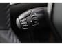 Peugeot 2008 1.2 Hybrid 136 Style Automaat | Climate Control | Apple Carplay-/Android Auto | Parkeersensoren