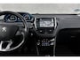 Peugeot 2008 1.2 VTi Allure Pack Premium Plus | Trekhaak | Panoramadak