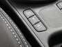 Toyota Yaris 1.5 Hybrid 130 Executive | BTW voertuig | Dodehoek detectie | Stoel+stuurverwarming | Parkeersensoren voor+achter | Draadloze telefoonlader | Navigatie | Apple CarPlay/Android Auto | Cruise Control Adaptive |