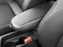 Toyota Yaris 1.5 Hybrid 130 Executive | BTW voertuig | Dodehoek detectie | Stoel+stuurverwarming | Parkeersensoren voor+achter | Draadloze telefoonlader | Navigatie | Apple CarPlay/Android Auto | Cruise Control Adaptive |