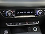 Audi Q5 50 TFSI e S edition Competition | SoH 89% | Panoramadak | Trekhaak | LED matrix verlichting | Optiek zwart Plus | Navigatie Plus | Stoelverwarming | 3-zone airco | Achteruitrijcamera |