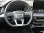 Audi Q5 50 TFSI e S edition Competition | SoH 89% | Panoramadak | Trekhaak | LED matrix verlichting | Optiek zwart Plus | Navigatie Plus | Stoelverwarming | 3-zone airco | Achteruitrijcamera |