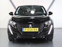 Peugeot e-208 EV Allure Pack 50 kWh 136PK | 1ste eigenaar | ACCU 93% | Camera | AppleCarPlay/AndroidAuto | Armsteun | Navigatie | LEER/Stof | LED | Climate Control | Cruise Control | AUTOMAAT | Parkeersensoren | Isofix | Privacy Glass |