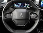Peugeot e-208 EV Allure Pack 50 kWh 136PK | 1ste eigenaar | ACCU 93% | Camera | AppleCarPlay/AndroidAuto | Armsteun | Navigatie | LEER/Stof | LED | Climate Control | Cruise Control | AUTOMAAT | Parkeersensoren | Isofix | Privacy Glass |