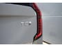 Volvo XC90 T8 Recharge Ultra Executive Edition l Luchtvering l 360 camera l Head-Up Display l Bowers&Wilkins surround Systeem l stuur- / stoelverwarming l Stoelventilatie l Massage l Panoramisch Schuif- kantel dak l BLIS l 22 Inch l 3e Zitrij