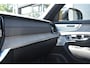 Volvo XC90 T8 Recharge Ultra Executive Edition l Luchtvering l 360 camera l Head-Up Display l Bowers&Wilkins surround Systeem l stuur- / stoelverwarming l Stoelventilatie l Massage l Panoramisch Schuif- kantel dak l BLIS l 22 Inch l 3e Zitrij