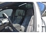 Volvo XC90 T8 Recharge Ultra Executive Edition l Luchtvering l 360 camera l Head-Up Display l Bowers&Wilkins surround Systeem l stuur- / stoelverwarming l Stoelventilatie l Massage l Panoramisch Schuif- kantel dak l BLIS l 22 Inch l 3e Zitrij