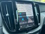 Volvo XC60 2.0 T6 Plug-in hybrid AWD Ultimate Dark | HU-Display | Harman/Kardon | Camera | Panoramadak |