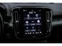 Volvo XC40 2.0 B4 Plus Dark | Trekhaak | Black Pack | Panorama dak | Running Boards | Power Seats | Stoel & Stuurverwarming | Harman / Kardon | Dakspoiler |