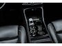 Volvo XC40 2.0 B4 Plus Dark | Trekhaak | Black Pack | Panorama dak | Running Boards | Power Seats | Stoel & Stuurverwarming | Harman / Kardon | Dakspoiler |