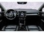 Volvo XC40 2.0 B4 Plus Dark | Trekhaak | Black Pack | Panorama dak | Running Boards | Power Seats | Stoel & Stuurverwarming | Harman / Kardon | Dakspoiler |