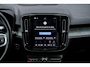 Volvo XC40 2.0 B4 Plus Dark | Trekhaak | Black Pack | Panorama dak | Running Boards | Power Seats | Stoel & Stuurverwarming | Harman / Kardon | Dakspoiler |