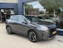 Peugeot 3008 1.6 plug-in Hybrid 195 GT Tot 8 jaar Garantie | Stekkerhybride tot 85 KM Elektrisch Rijden | Electrische Achterklep | Navigatie | Stoel & Stuurverwarming | 360 Graden Camera | Keyless Entry | LED Verlichting | 19" Lichtmetalen Velgen |