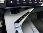 Peugeot 3008 1.6 plug-in Hybrid 195 GT Tot 8 jaar Garantie | Stekkerhybride tot 85 KM Elektrisch Rijden | Electrische Achterklep | Navigatie | Stoel & Stuurverwarming | 360 Graden Camera | Keyless Entry | LED Verlichting | 19" Lichtmetalen Velgen |