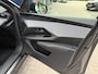 Peugeot 3008 1.6 plug-in Hybrid 195 GT Tot 8 jaar Garantie | Stekkerhybride tot 85 KM Elektrisch Rijden | Electrische Achterklep | Navigatie | Stoel & Stuurverwarming | 360 Graden Camera | Keyless Entry | LED Verlichting | 19" Lichtmetalen Velgen |