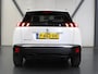 Peugeot e-2008 EV Allure 50 kWh 136PK | 1ste eigenaar | AppleCarPlay/AndroidAuto | Climate Control | Cruise Control | Keyless | FULL LED | LMV | Parkeersensoren | Privacy Glass | Isofix | Trekhaak |