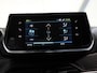 Peugeot e-2008 EV Allure 50 kWh 136PK | 1ste eigenaar | AppleCarPlay/AndroidAuto | Climate Control | Cruise Control | Keyless | FULL LED | LMV | Parkeersensoren | Privacy Glass | Isofix | Trekhaak |