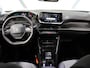 Peugeot e-2008 EV Allure 50 kWh 136PK | 1ste eigenaar | AppleCarPlay/AndroidAuto | Climate Control | Cruise Control | Keyless | FULL LED | LMV | Parkeersensoren | Privacy Glass | Isofix | Trekhaak |