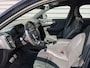 Volvo XC40 1.5 T4 Recharge R-Design / Achteruitrijcamera / Stoel- en stuurverwarming / inklapbare trekhaak /