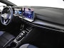 Volkswagen Golf 1.5 eHybrid GTE 272PK DSG/AUTO | 360gr Camera | Elektr Glazen panorama-dak | Head-up Display | App connect | Elektr Stoel met geheugen | Stoel/stuur verwarming | Dodehoek detectie | Stoelventilatie | Navi | IQ Lights | 18"LMV