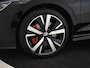 Volkswagen Golf 1.5 eHybrid GTE 272PK DSG/AUTO | 360gr Camera | Elektr Glazen panorama-dak | Head-up Display | App connect | Elektr Stoel met geheugen | Stoel/stuur verwarming | Dodehoek detectie | Stoelventilatie | Navi | IQ Lights | 18"LMV
