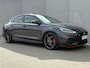 Hyundai i30 Fastback 2.0 N 280pk DCT 8 / Fabrieksgarantie t/m 12-2026 / Dealer onderhouden / Trekgewicht 1600 kg / Stuur- & Stoel verwarming / Cruise control / Achteruitrijcamera / Keyless Entry/Start / Apple Carplay Android Auto /