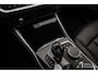 BMW 3-Serie 320i xDrive High Executive Luxury line, trekhaak, schuifdak, driving assistant, parking assistant,
