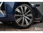 BMW 3-Serie 320i xDrive High Executive Luxury line, trekhaak, schuifdak, driving assistant, parking assistant,