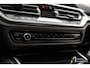 BMW 3-Serie 320i xDrive High Executive Luxury line, trekhaak, schuifdak, driving assistant, parking assistant,