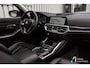 BMW 3-Serie 320i xDrive High Executive Luxury line, trekhaak, schuifdak, driving assistant, parking assistant,