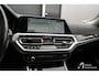 BMW 3-Serie 320i xDrive High Executive Luxury line, trekhaak, schuifdak, driving assistant, parking assistant,