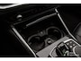 BMW 3-Serie 320i xDrive High Executive Luxury line, trekhaak, schuifdak, driving assistant, parking assistant,